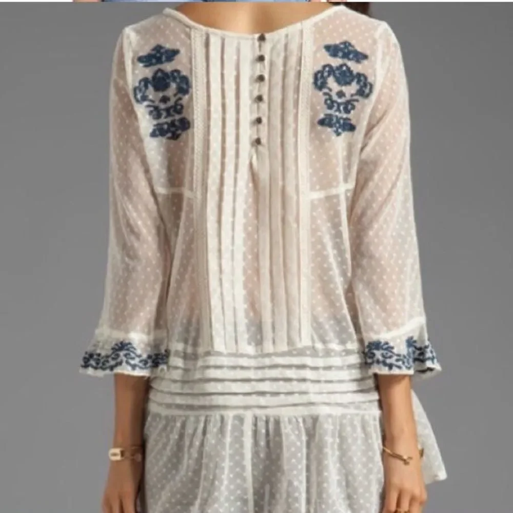 Free People T-Shirt Blouse Top Lace Embroidered